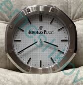   Audemars Piguet  6893